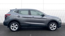 Nissan Qashqai 1.3 DiG-T Acenta Premium 5dr Petrol Hatchback